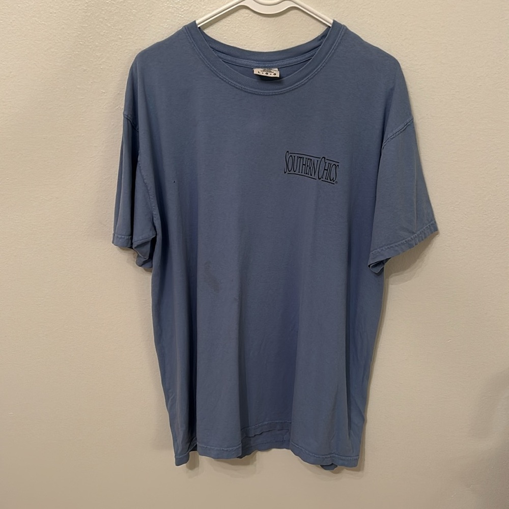 Southern Chics Tee - Picture 2 of 4